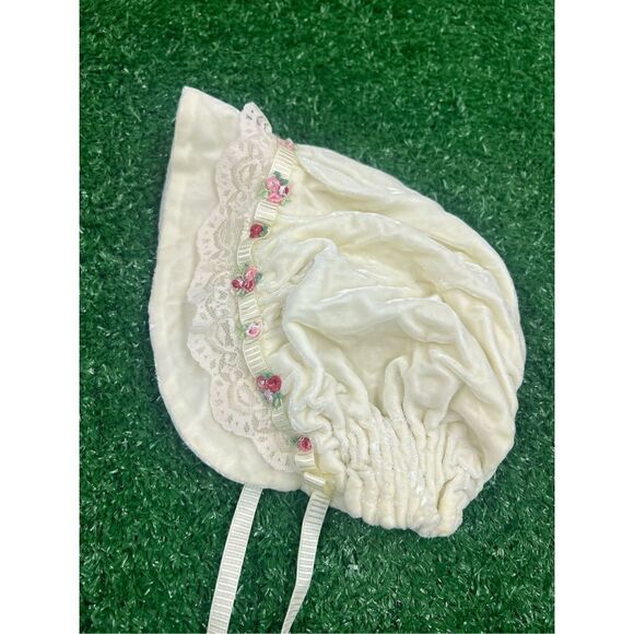Vintage Baby Velvet Lace Bonnet - Picture 1 of 7